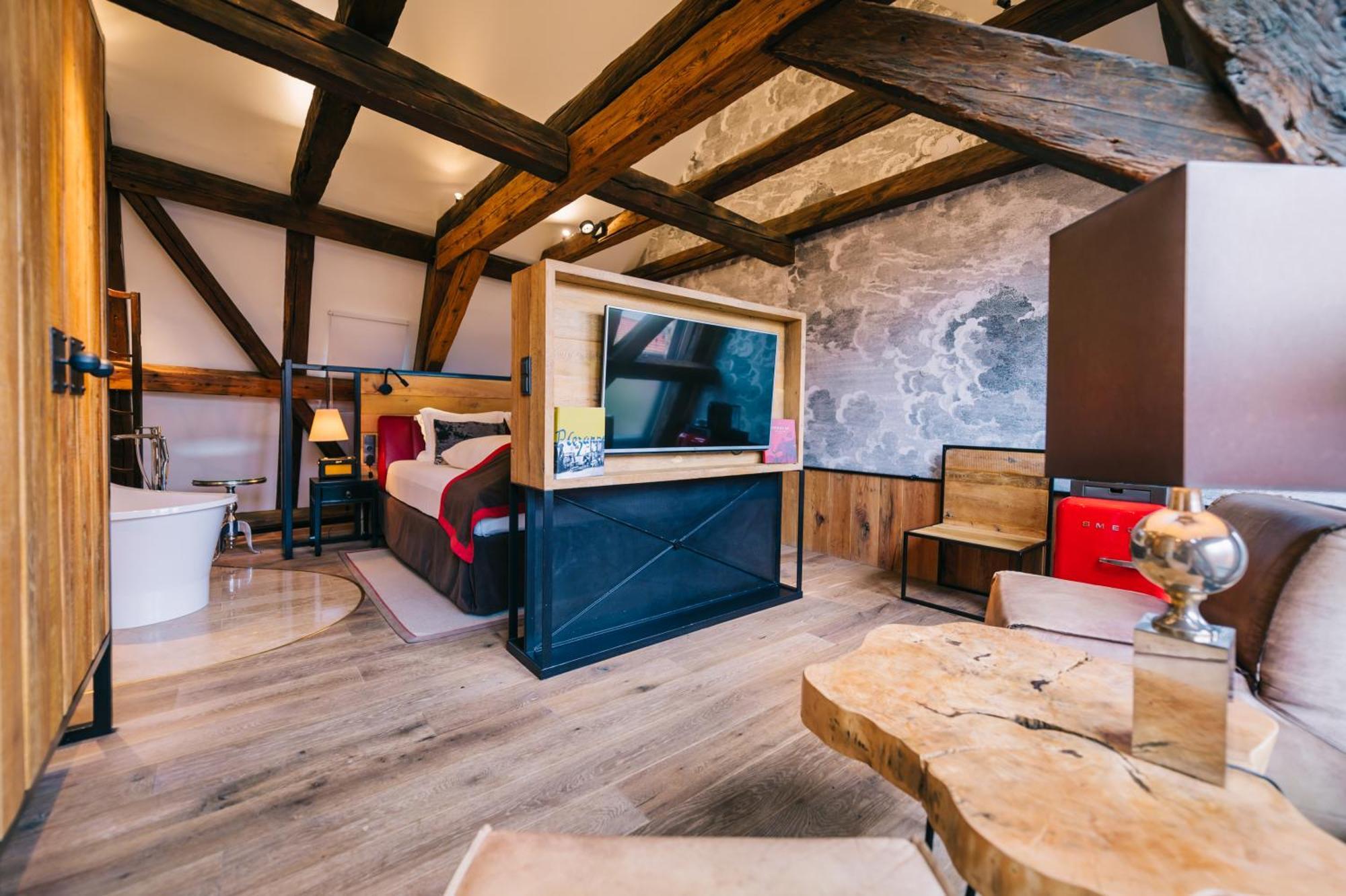 Pest-Buda Design Hotel Budapest Luaran gambar