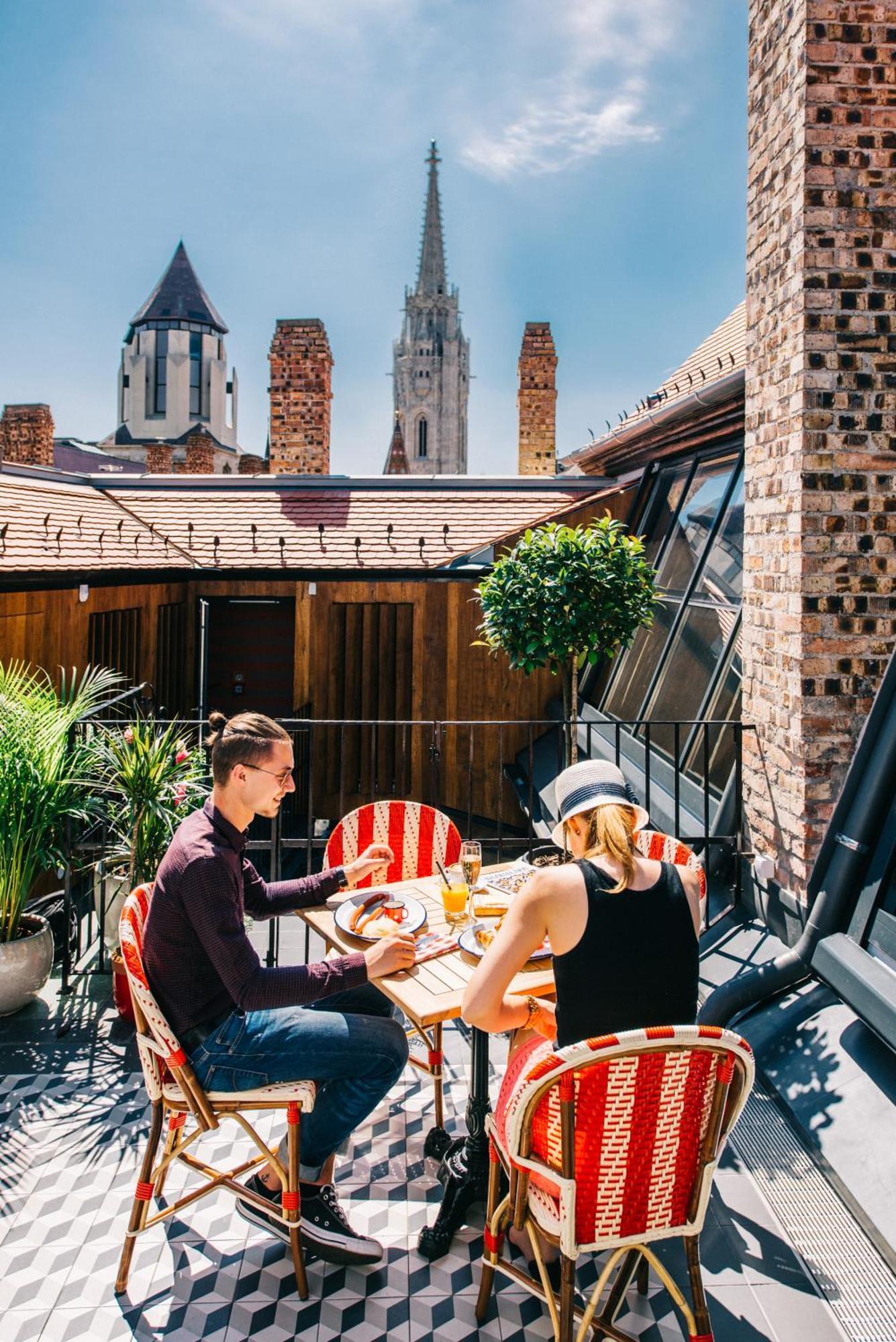 Pest-Buda Design Hotel Budapest Luaran gambar