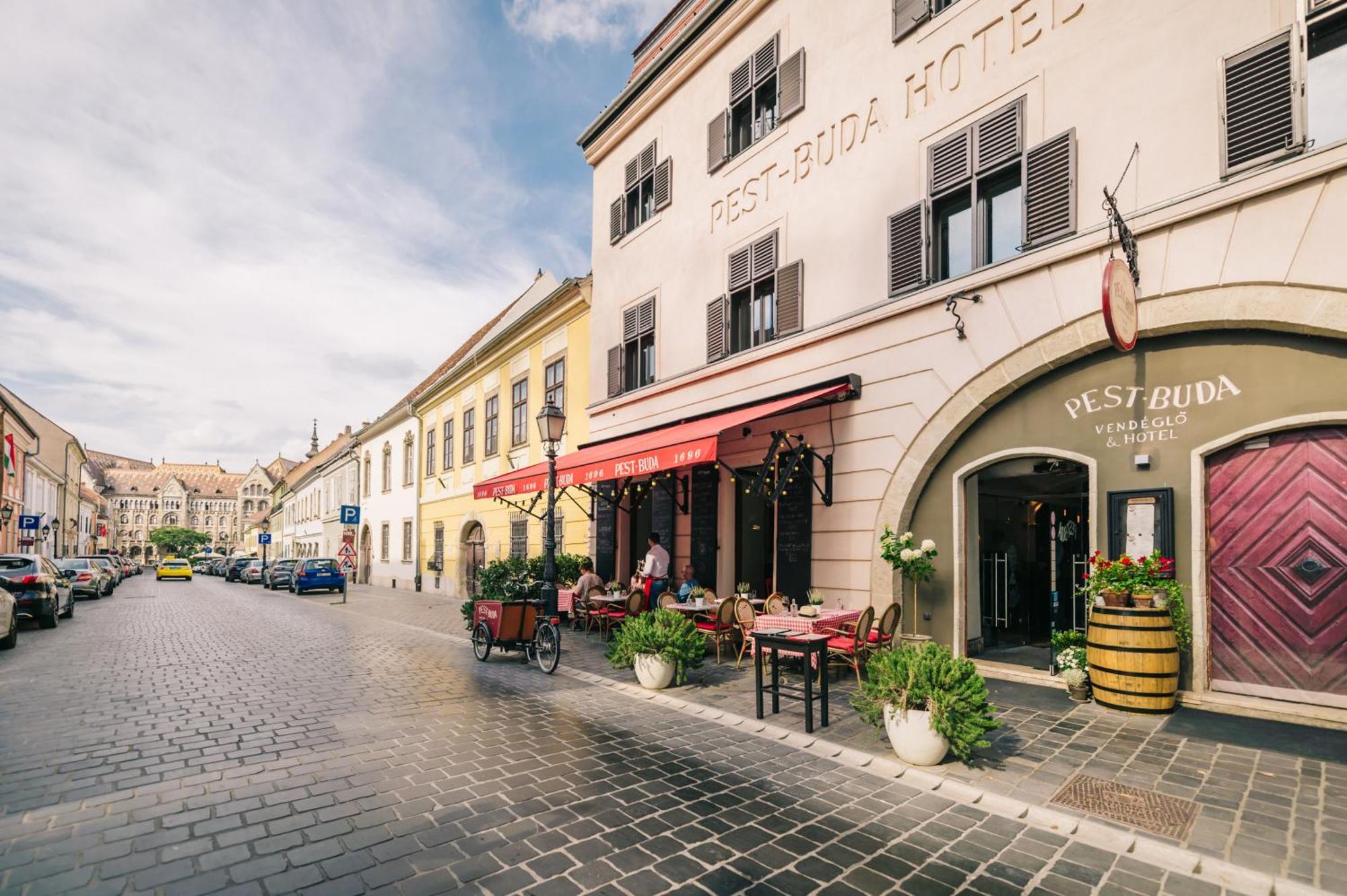 Pest-Buda Design Hotel Budapest Luaran gambar
